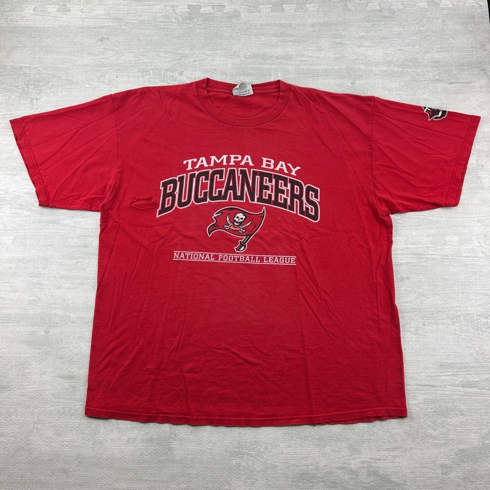 Vintage 90s Tampa Bay Buccaneers Shirt Size XXL Red Logo NFL Football